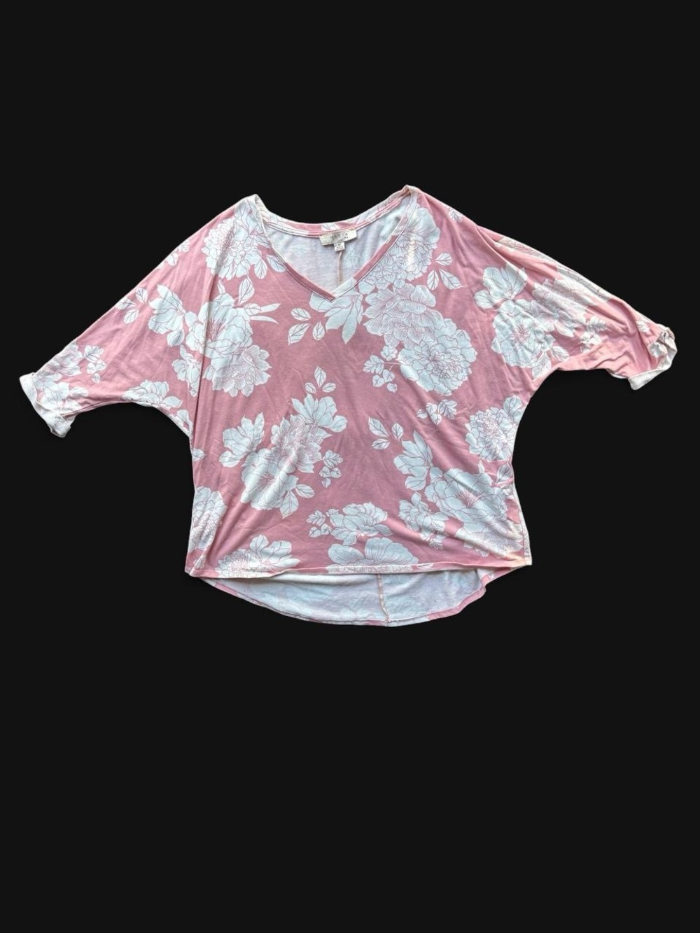 ✨Misia pink and white floral top Size 3XL✨